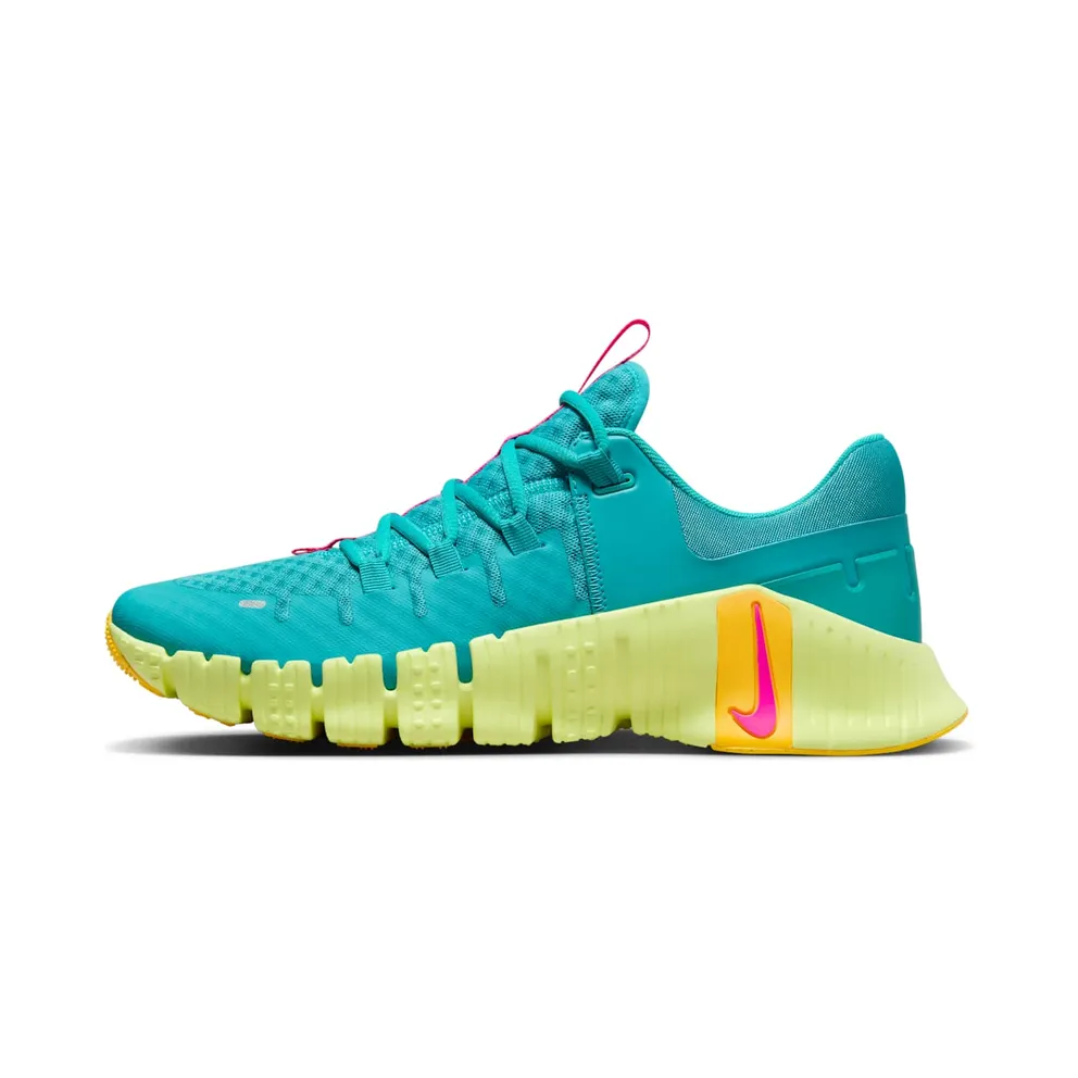 Nike Free Metcon 5 “Dusty Cactus Fierce Pink” (DV3949-302)