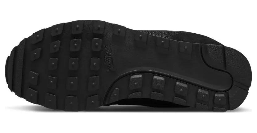 nike-md-runner-2 749869-001