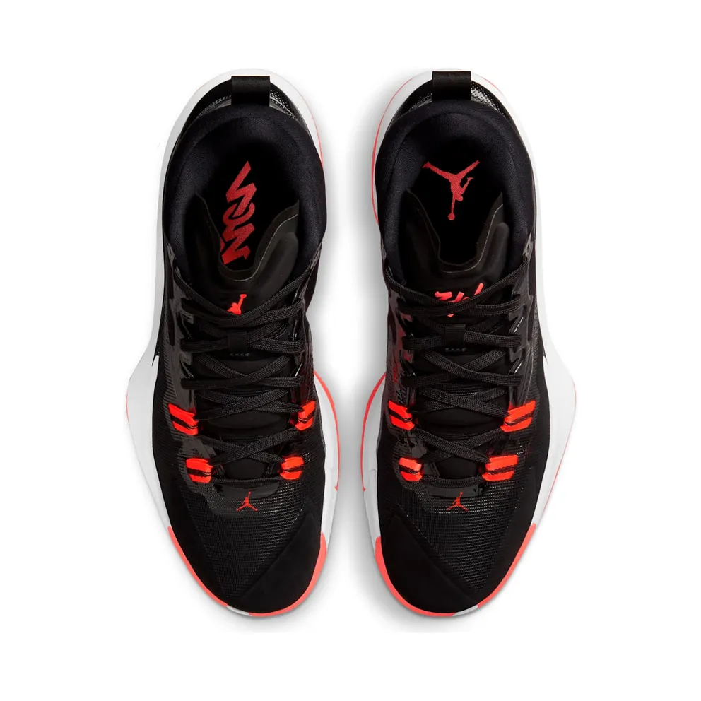 Zion 1 Black (DA3130-006)