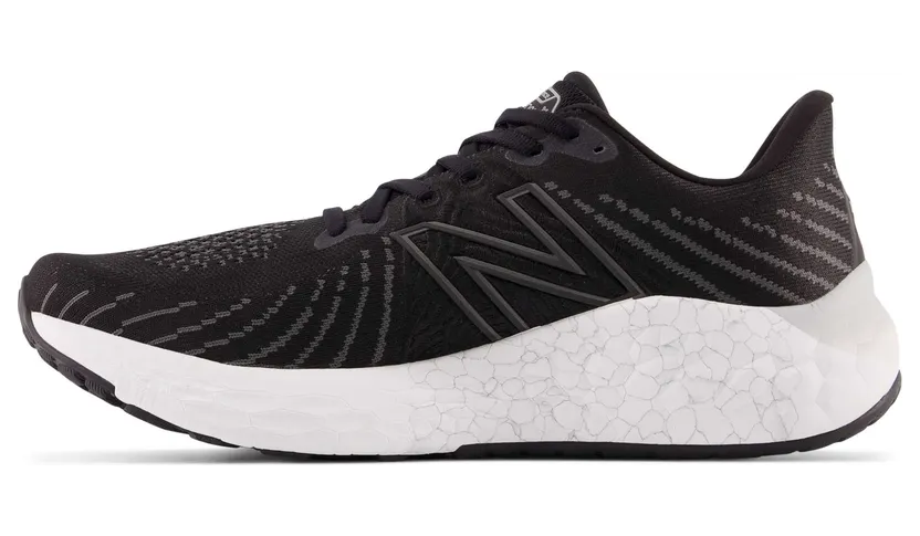 new-balance-sneaker MVNGOBS5