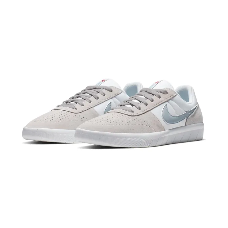 nike-team AH3360-009