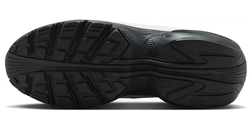 nike-air-max IB7698-001