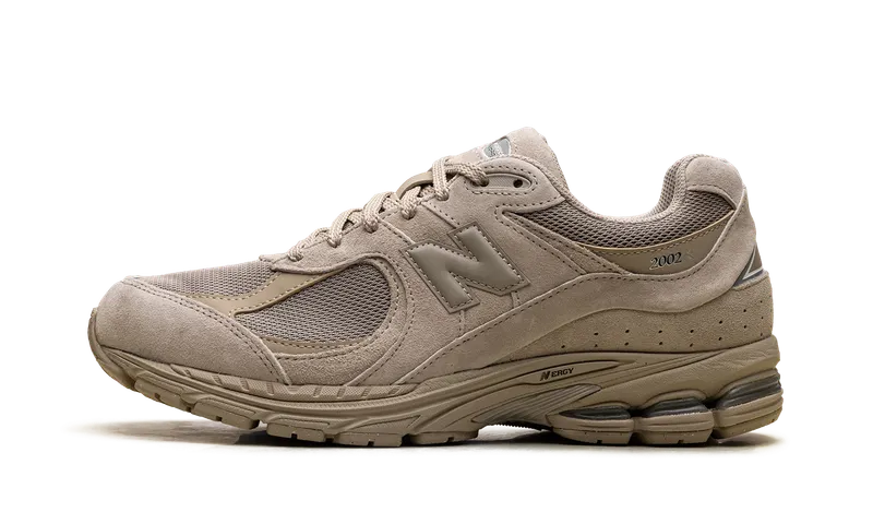 New Balance 2002R “StoNeware Silver Metallic” (U20025I9)