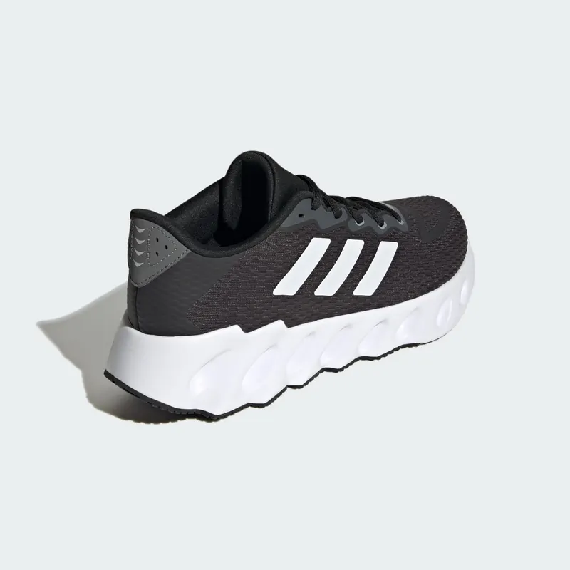 Adidas Switch Run “Black / White” (IF5720)