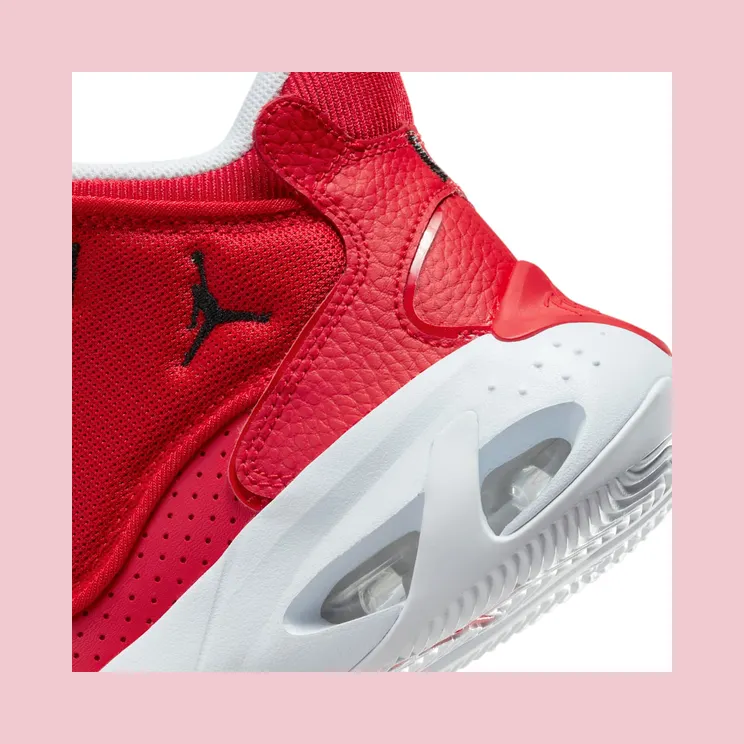 air-jordan-max-aura DQ8404-601