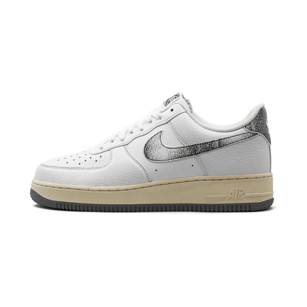 Nike Air Force 1 Low “Classics” (DV7183-100)
