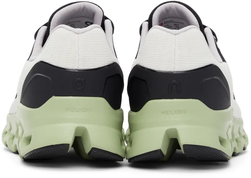 On Cloudstratus M (39.99212)