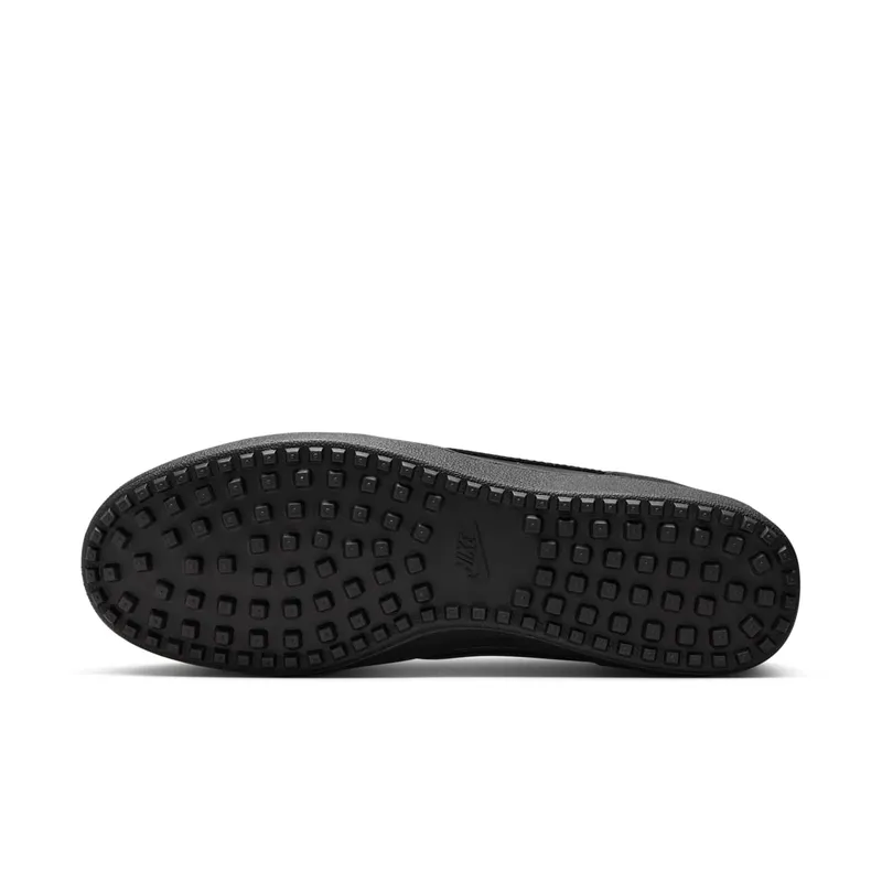 Nike Field General 82 “Off Noir” (HV8568-001)