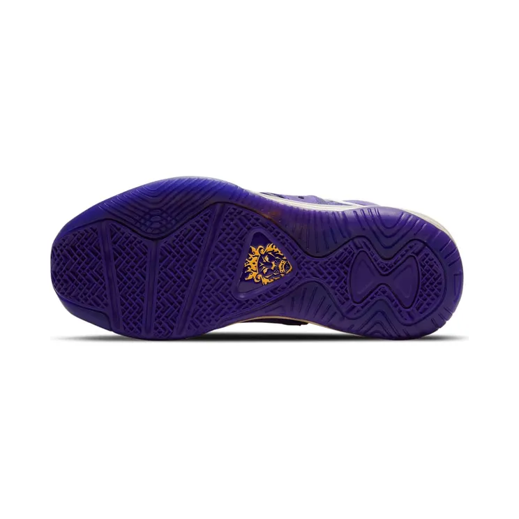 nike-lebron-8 CT5115-500