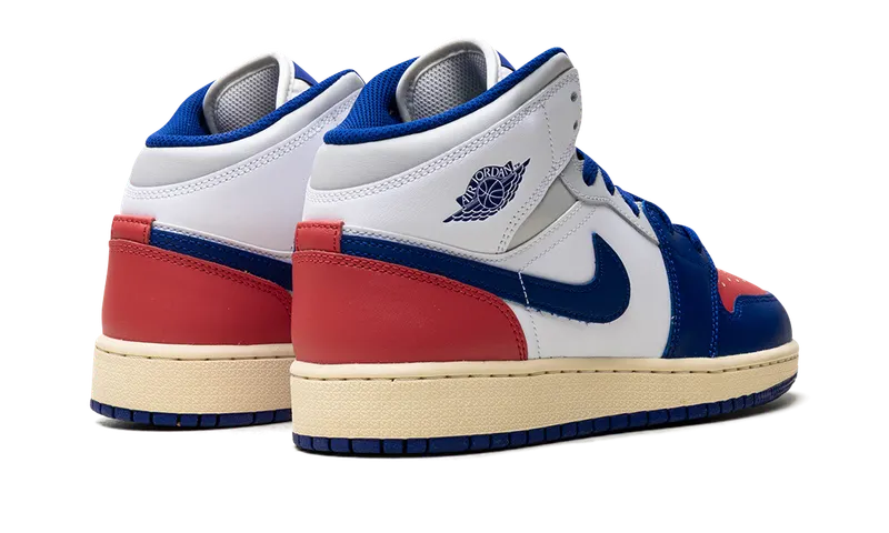 Air Jordan 1 Mid GS “Rare Air” (DQ8423-102)