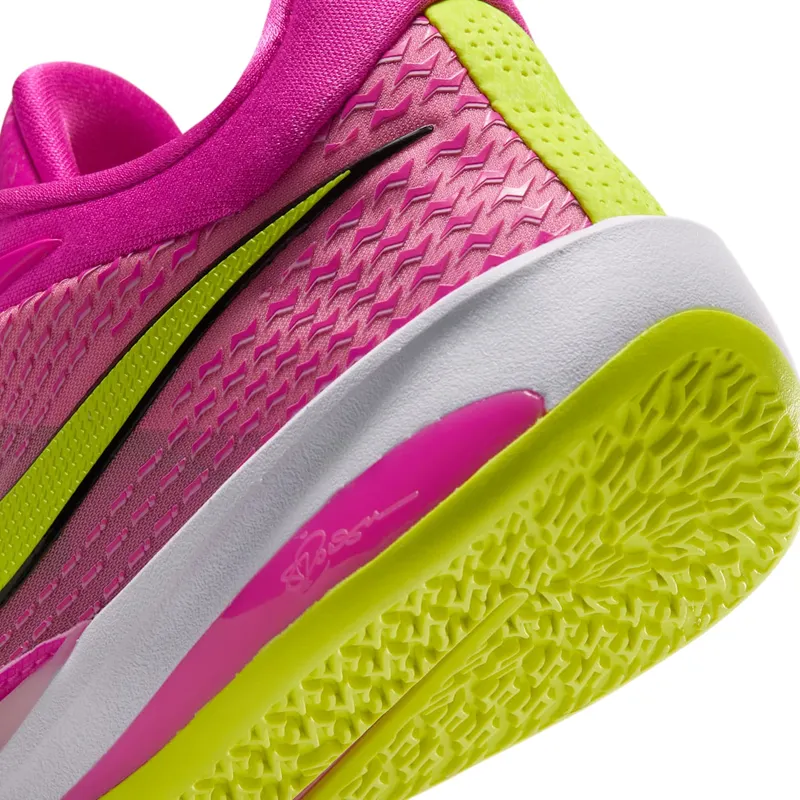 nike-sabrina II0402-600