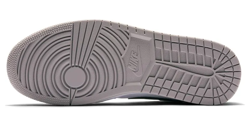 air-jordan-1 553558-110