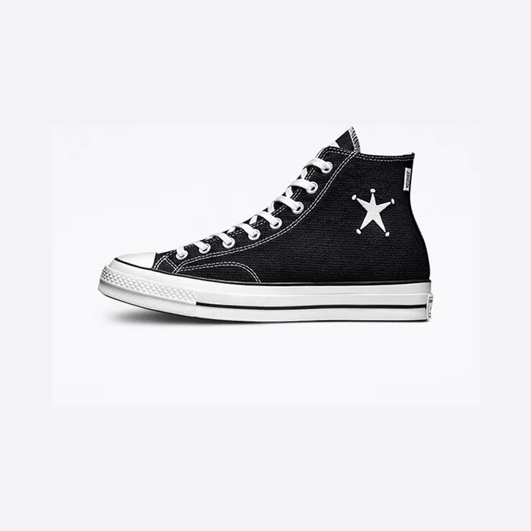 converse-chuck-taylor-all-star A01765C