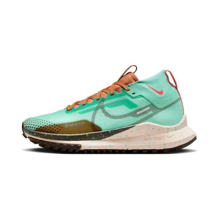 Nike React Pegasus Trail 4 Gore-Tex “Emerald Rise / Amber Brown / Ember Glow / Sequoia” (DJ7929-301)