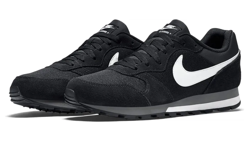 nike-md-runner-2 749794-010