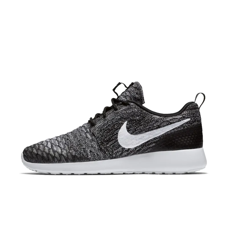 Nike Roshe One Flyknit Black White Cool Grey (W) Black/White/Cool Grey (704927-010)