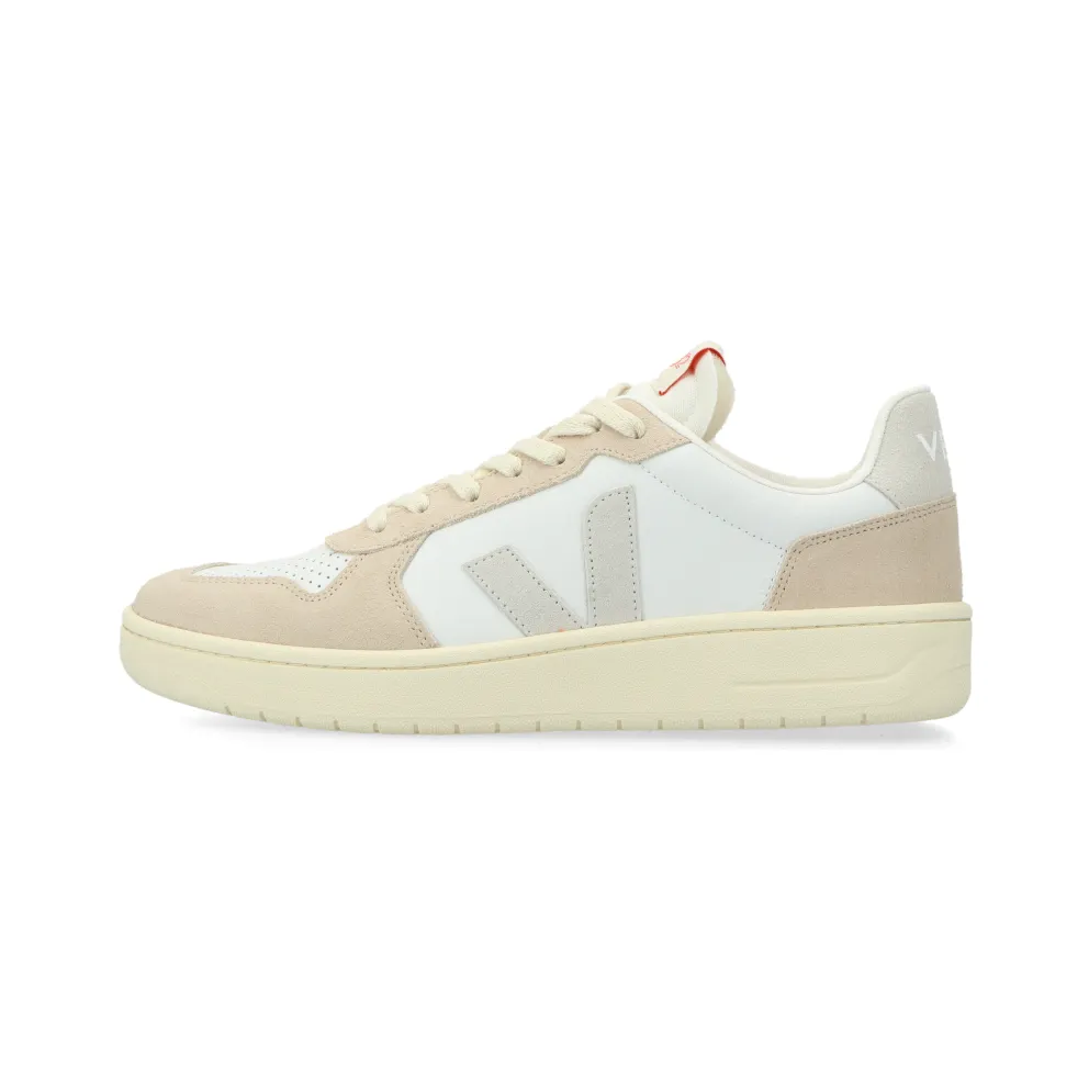 VEJA V-82 Grained Leather (extra white / natural / almond) – VE3320756