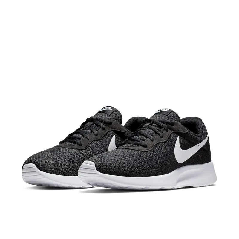 Nike Tanjun Black/White (812654-011)