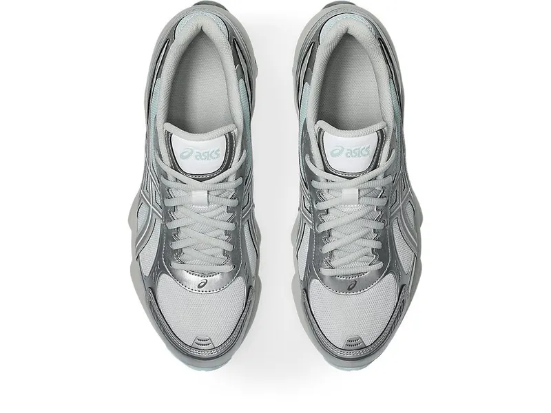 ASICS GEL-KINETIC FLUENT “White / White” (1203B039-100)