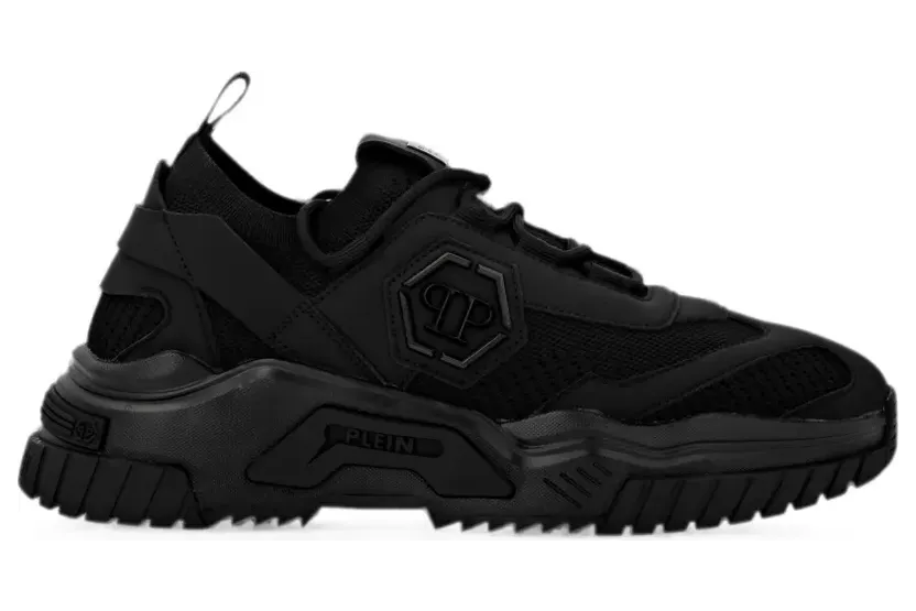 Philipp Plein Predator low-top “Black” (PACSUSC0399PTE003N)
