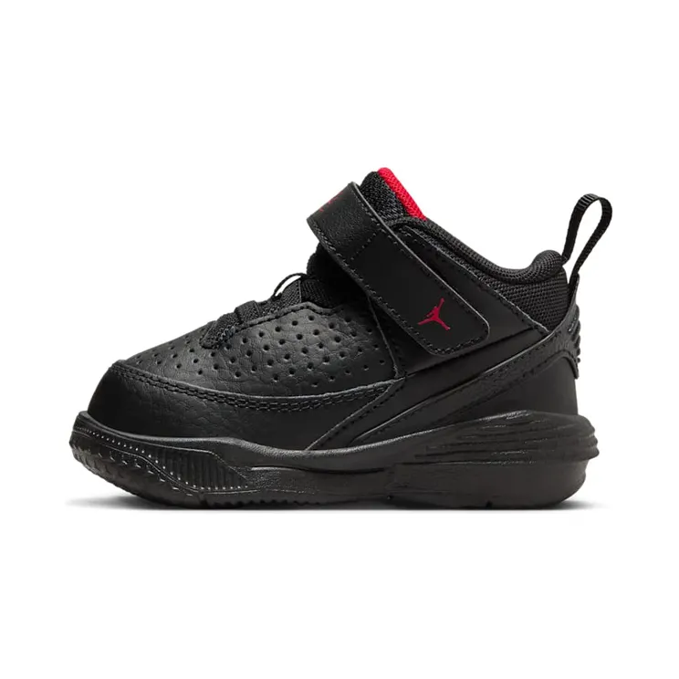Jordan Max Aura 5 “Black / University Red” (DZ4355-006)