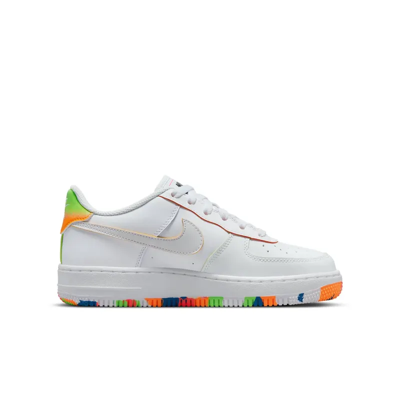 Nike Air Force 1 LV8 Older Kids’ White (DV1366-111)