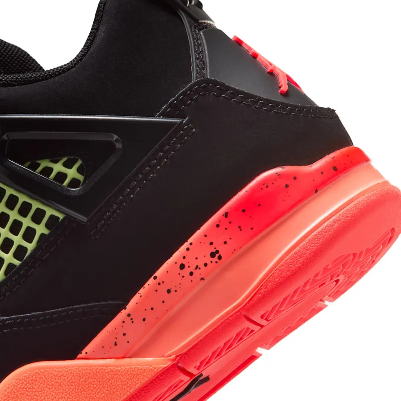 Air Jordan 4 Black/Infrared 23/Bright Mango/Barely (II1269-001)
