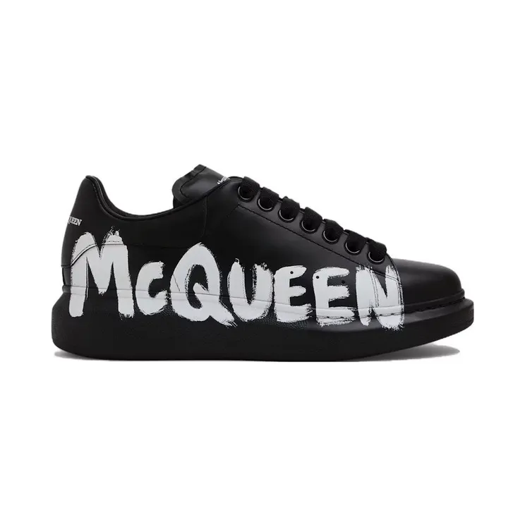 Alexander McQueen Oversized Graffiti Black White (698614 WIBNM 1070)