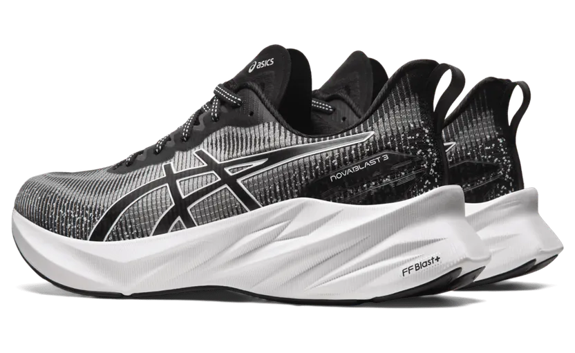 asics-novablast 1011B591.001