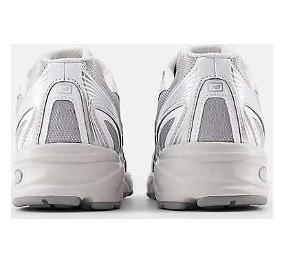 new-balance-740 U7405I7