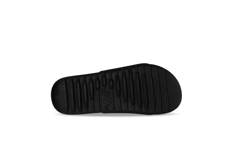 New Balance 100 Slide Black White (SUF100A1)