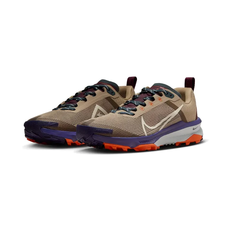 nike-terra-kiger-9 DR2694-200