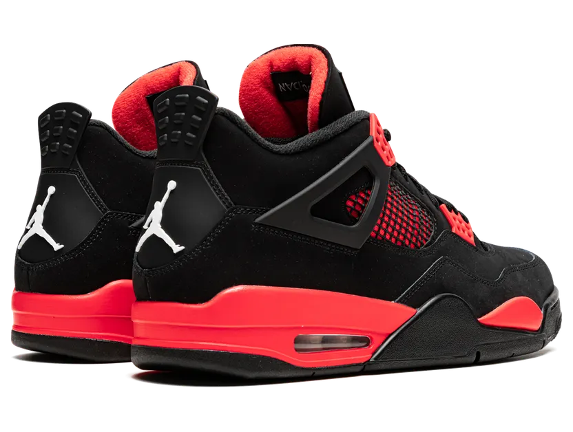 Air Jordan 4 “Red Thunder”: zwaar geladen, en dat weet je meteen (2)