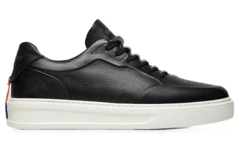 Barracuda perforated-detail lace-up – Black (BU3510BLACK)