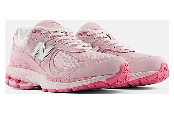 new-balance-2002r M2002RCR