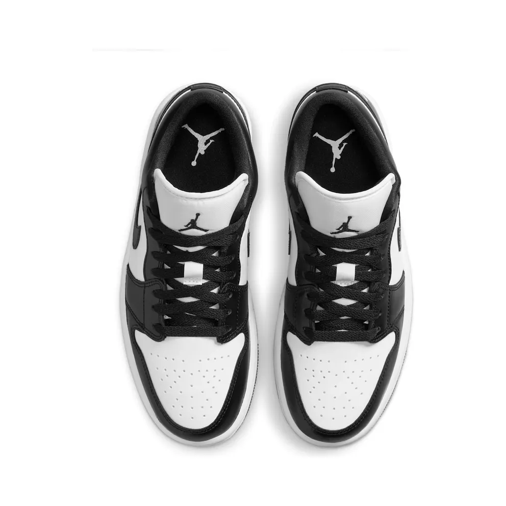 Air Jordan 1 Low “Panda” (DC0774-101)