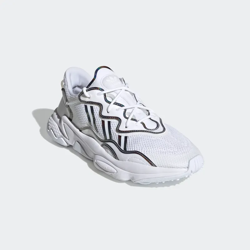 Adidas Ozweego ‘White Iridescent’ Cloud White/Cloud White/Core Black (FV9654)
