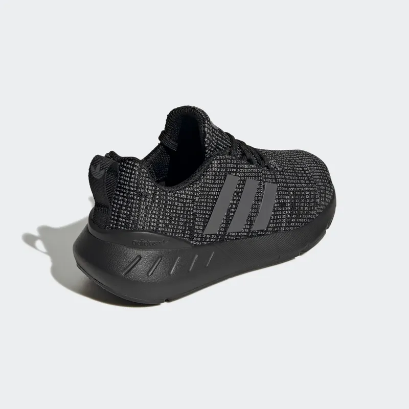 Adidas Swift Run 22 Core Black / Grey Five / Cloud White (GY3008)