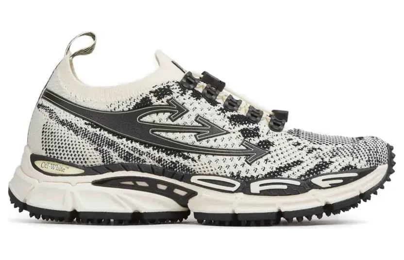 Off-White Be Right Back Knit Light met veters “Black” (W28KS6F0011710)
