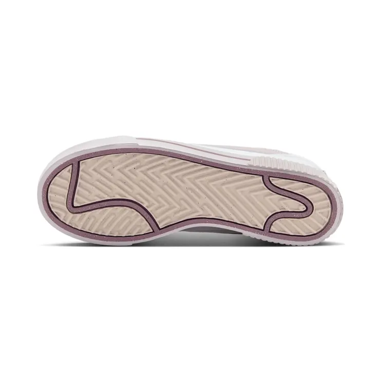 nikecourt DM7590-105