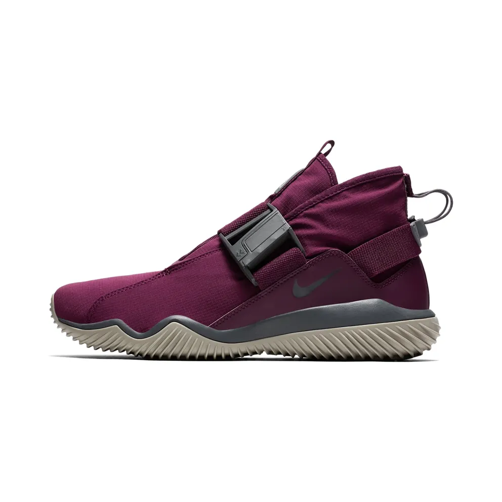 Nike Komyuter Premium Bordeaux Brand New “Bordeaux / Cobblestone / Dark Grey” (921664-600)
