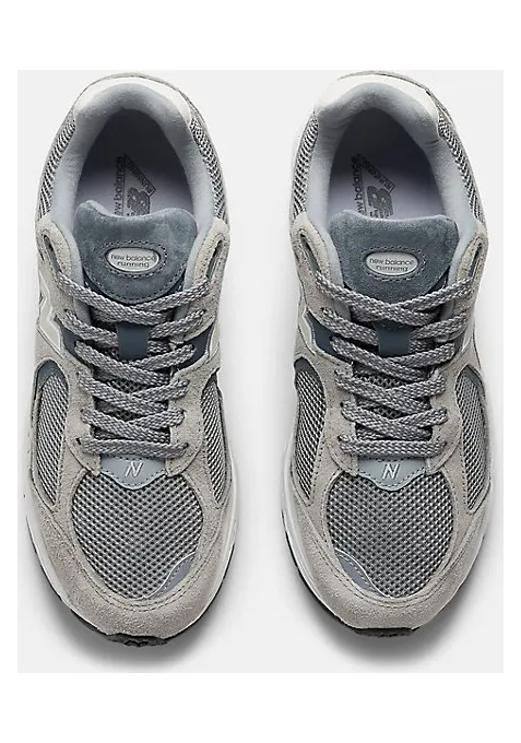 New Balance M2002RST “Light Grey”: saai op de goede manier (3)