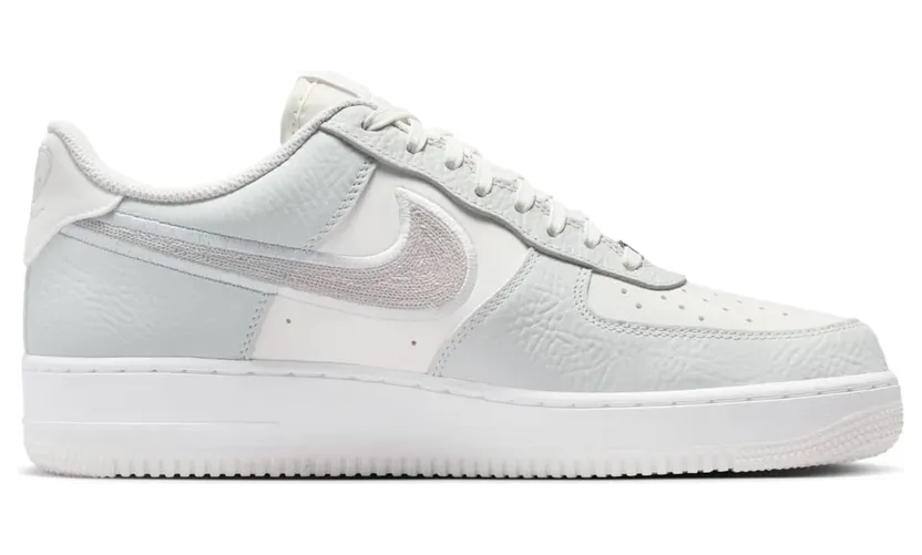 nike-air-force IB6842-100
