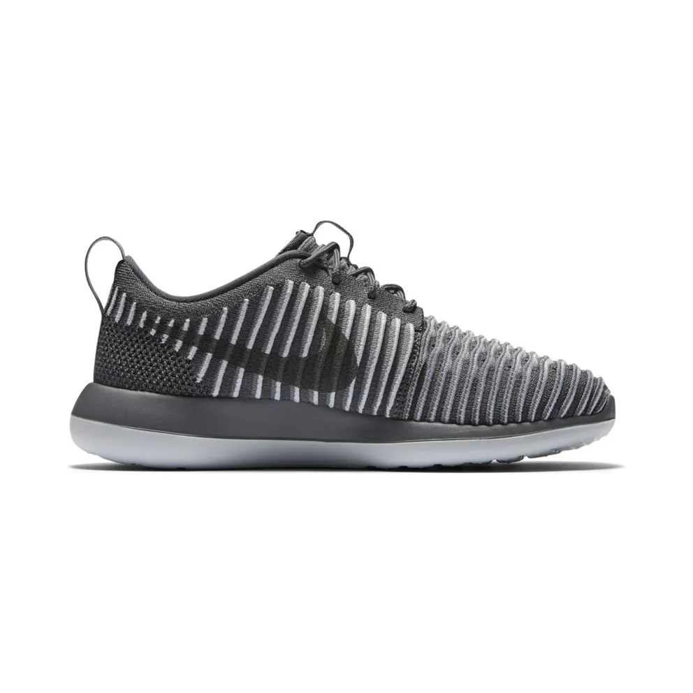 Nike Roshe Two Flyknit Pure Platinum (W) Dark Grey/Pure Platinum-Dark Grey (844929-002)