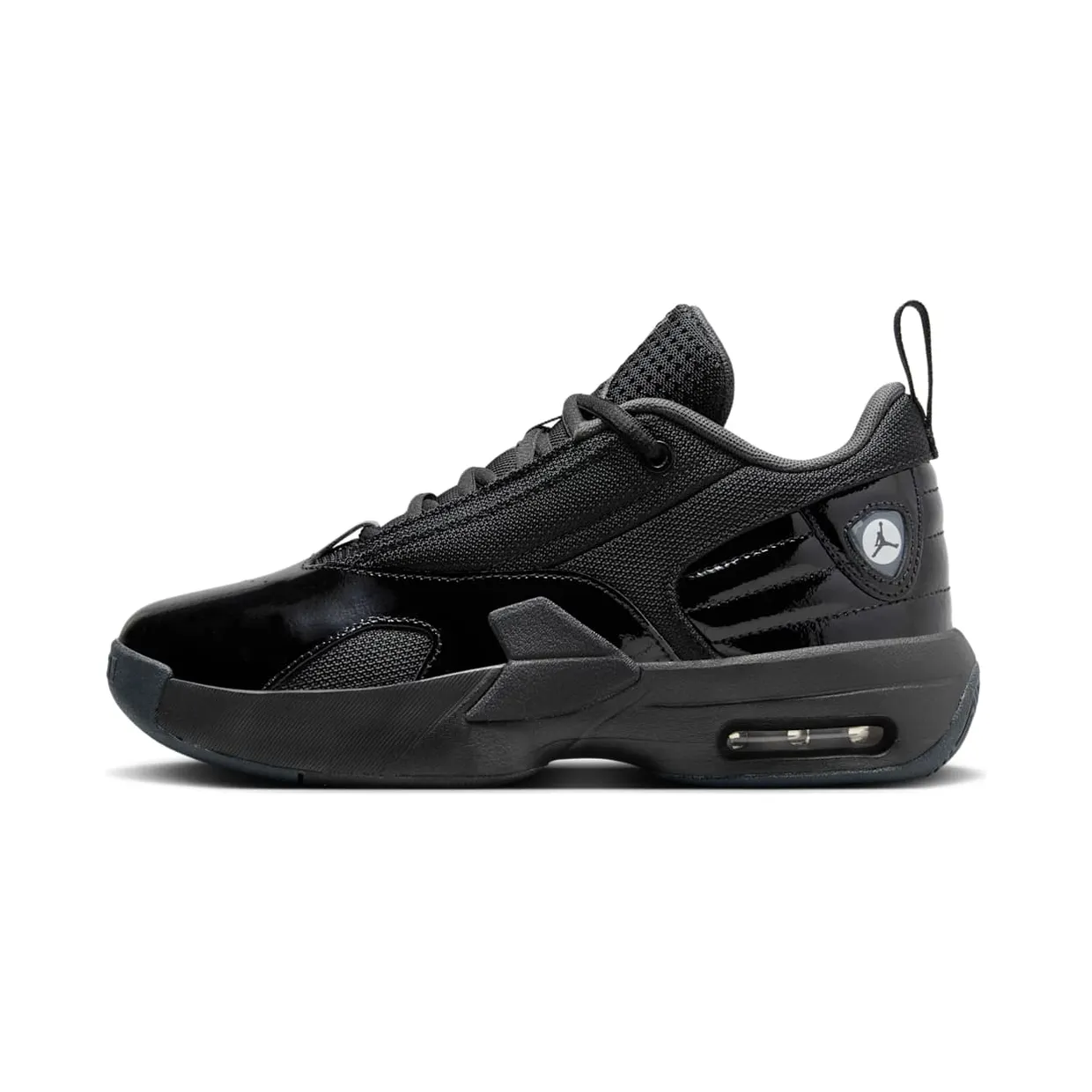 air-jordan-max-aura FQ8297-001