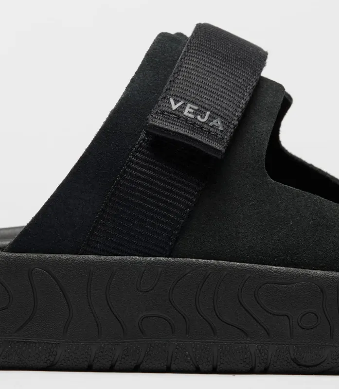 Veja Esplar Black