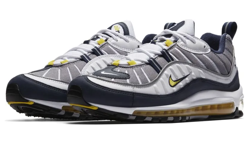 nike-air-max 640744-105