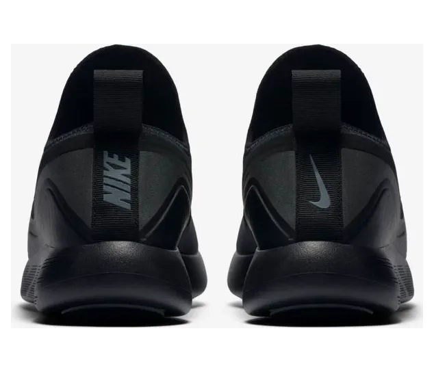 nike-lunarcharge 923619-001