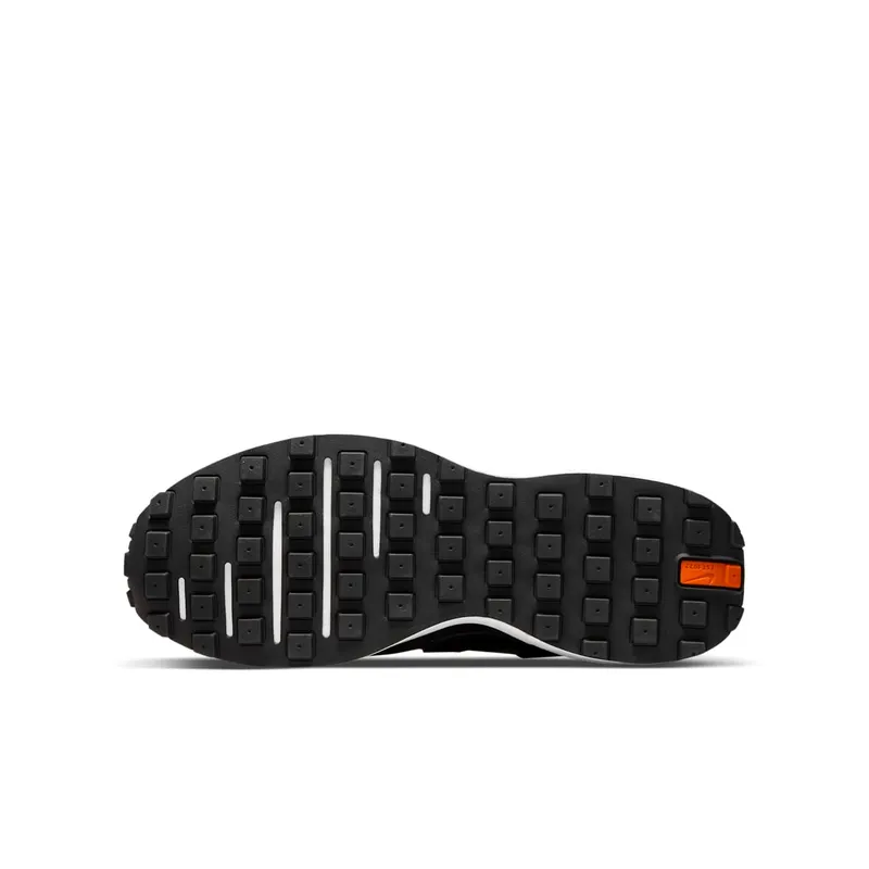 Nike Waffle One Older Kids’ Black (DC0481-001)