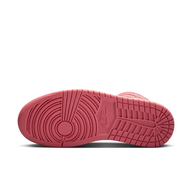 Jordan 1 Mid “Guava Ice” (BQ6472-109)